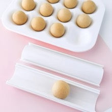 My Little Cake Pop Perfect Pop Roller